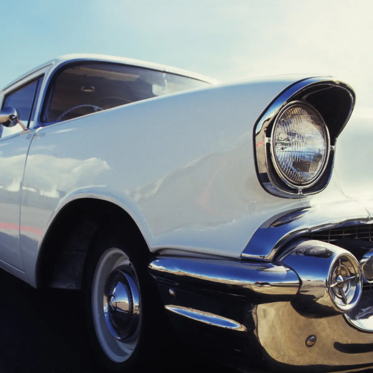 Vintage-Vehicles-The-Charm-and-Challenge-of-Classic-Car-Ownership-1 - JC Whitney buying vintage cars