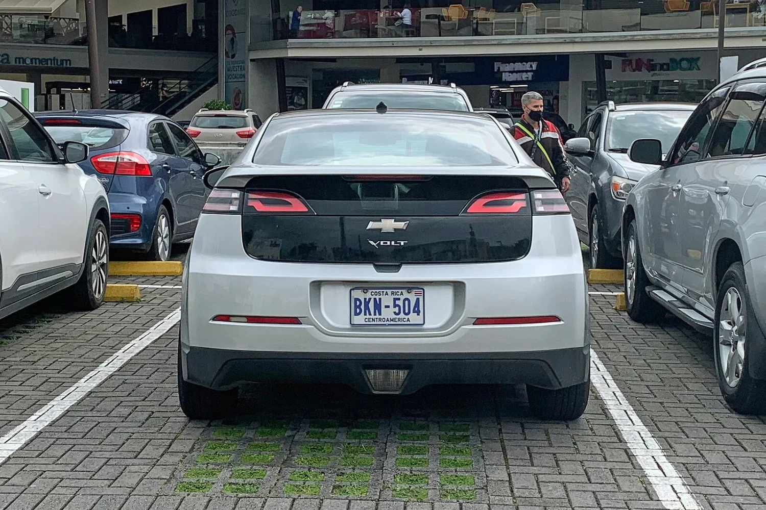 Chevy_Volt_CRI_10_2021_1540 - JC Whitney